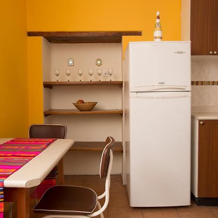 Casa Lunaloma - Boutique Apartments Кито Екстериор снимка