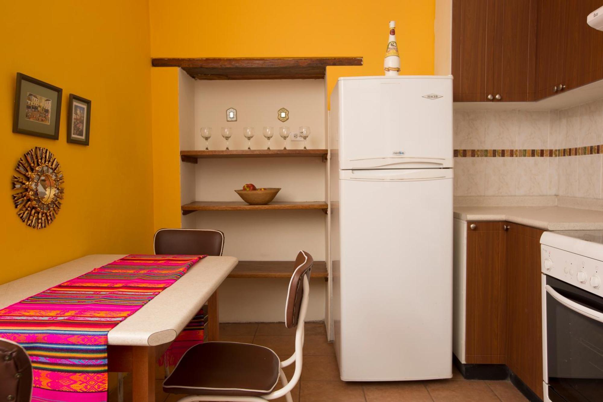 Casa Lunaloma - Boutique Apartments Кито Екстериор снимка