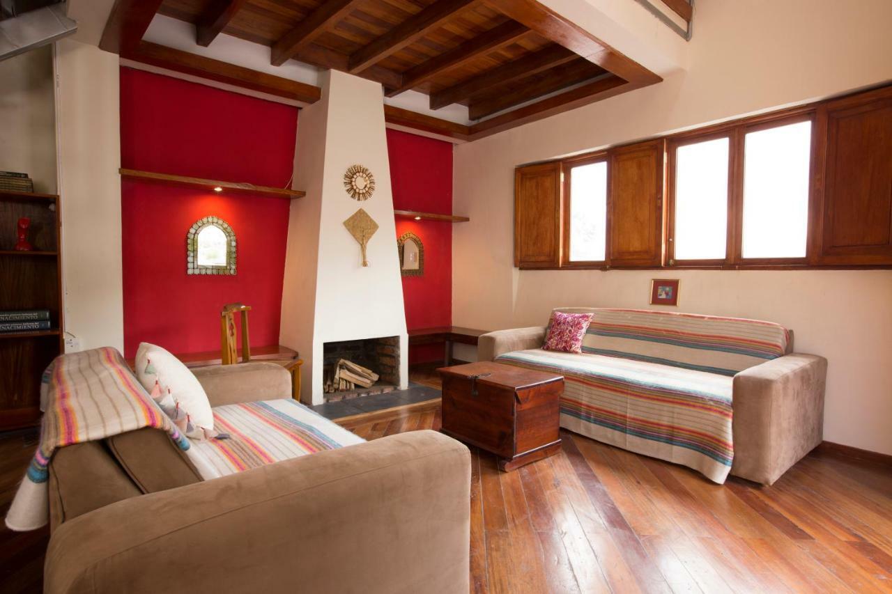Casa Lunaloma - Boutique Apartments Кито Екстериор снимка