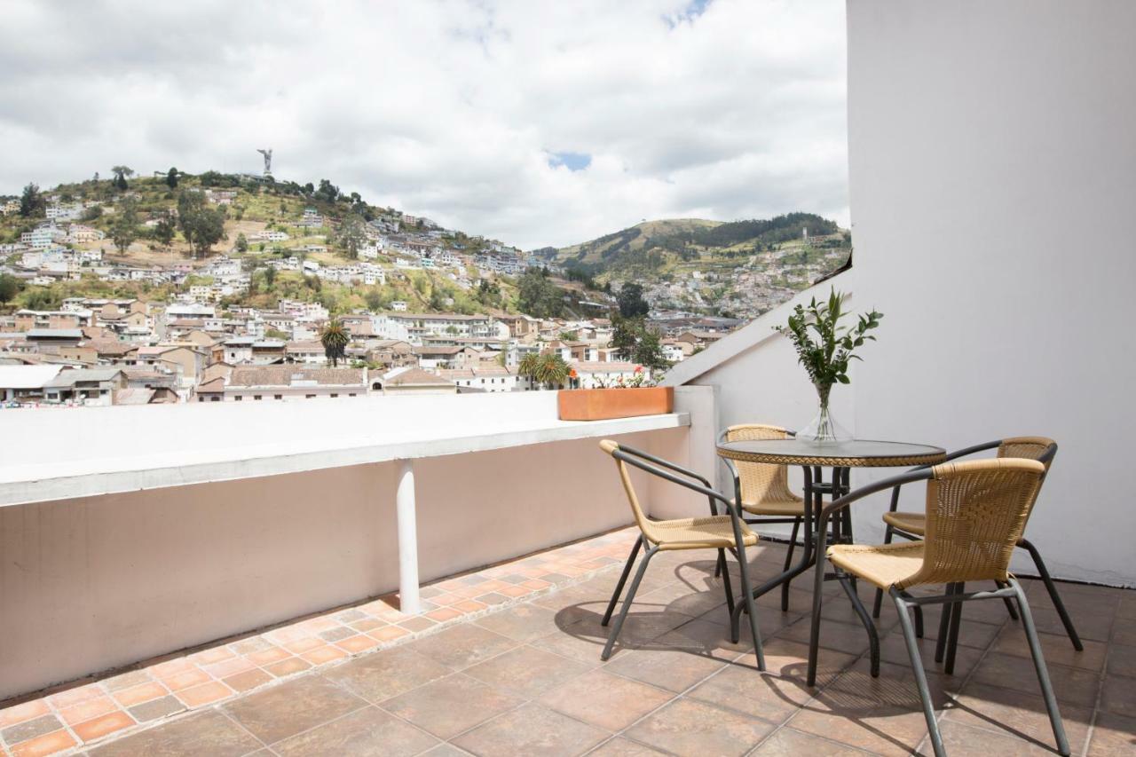 Casa Lunaloma - Boutique Apartments Кито Екстериор снимка