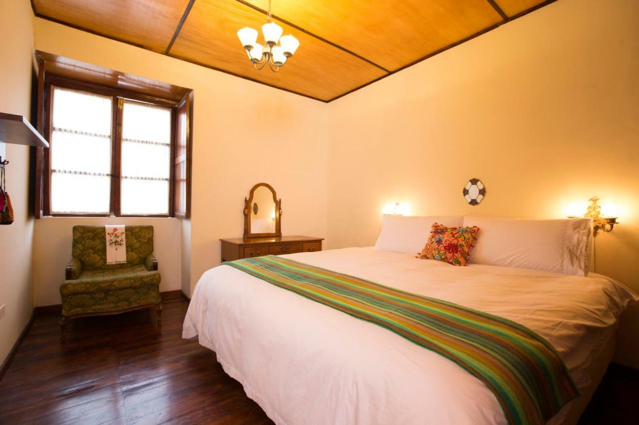 Casa Lunaloma - Boutique Apartments Кито Екстериор снимка