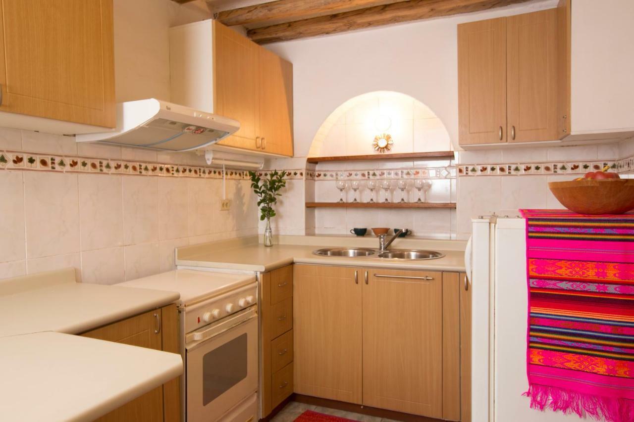Casa Lunaloma - Boutique Apartments Кито Екстериор снимка