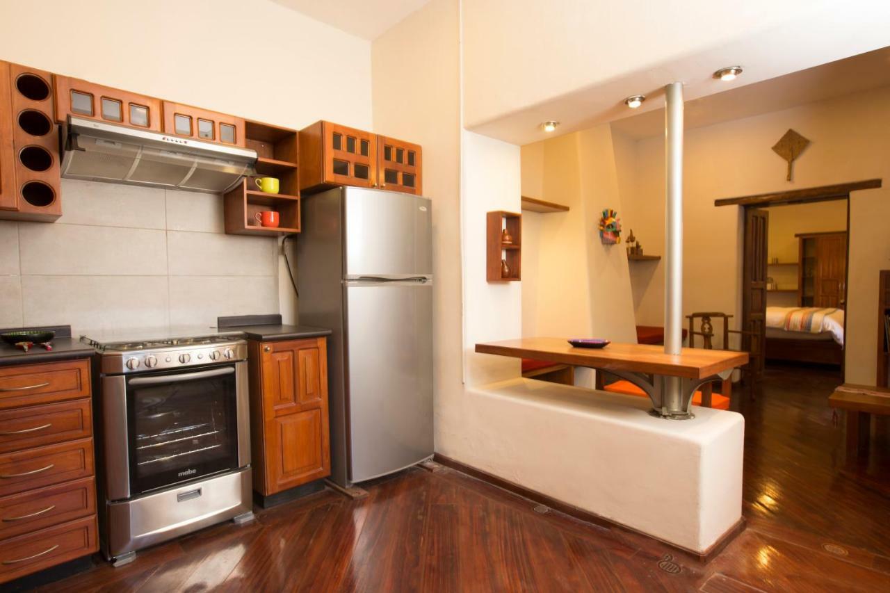 Casa Lunaloma - Boutique Apartments Кито Екстериор снимка