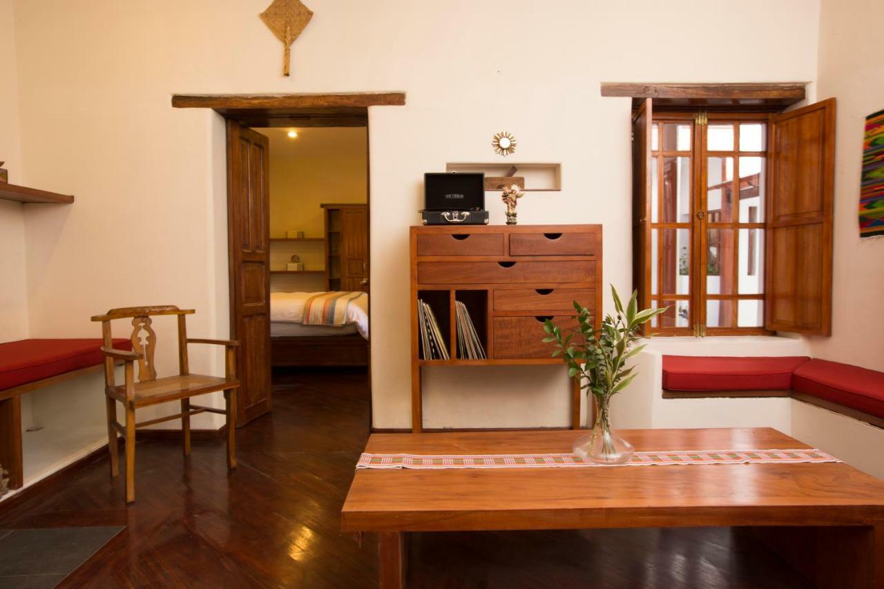Casa Lunaloma - Boutique Apartments Кито Екстериор снимка